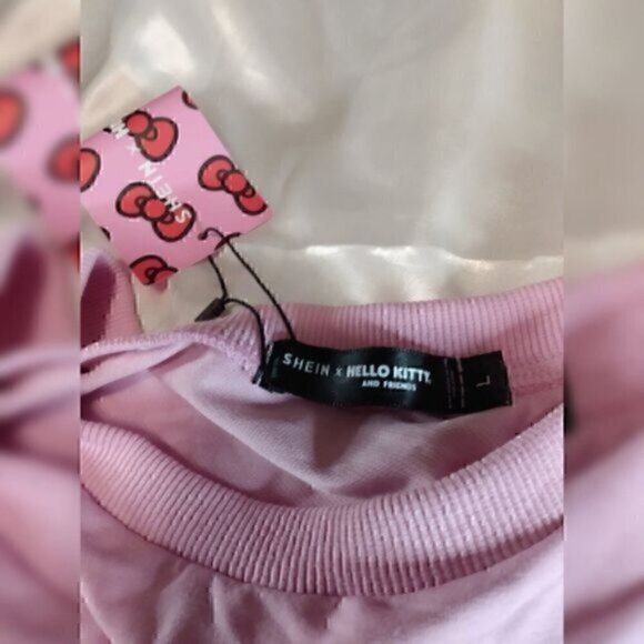 Hello Kitty Cropped Long Sleeve Pink Top Size Large - Picture 10 of 11